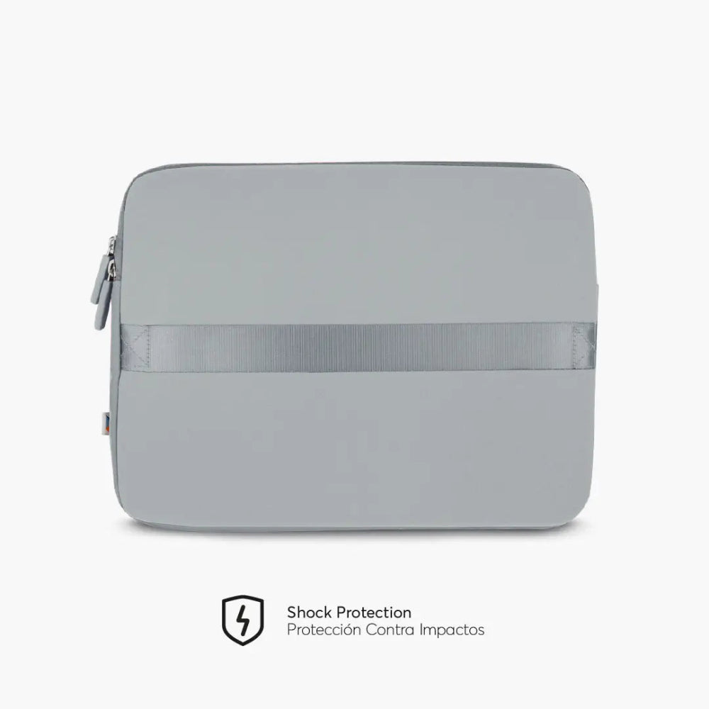 SleeveGuard_NCO_para_MacBook_Gris_Imagen_posicion_3_iShop_Panama