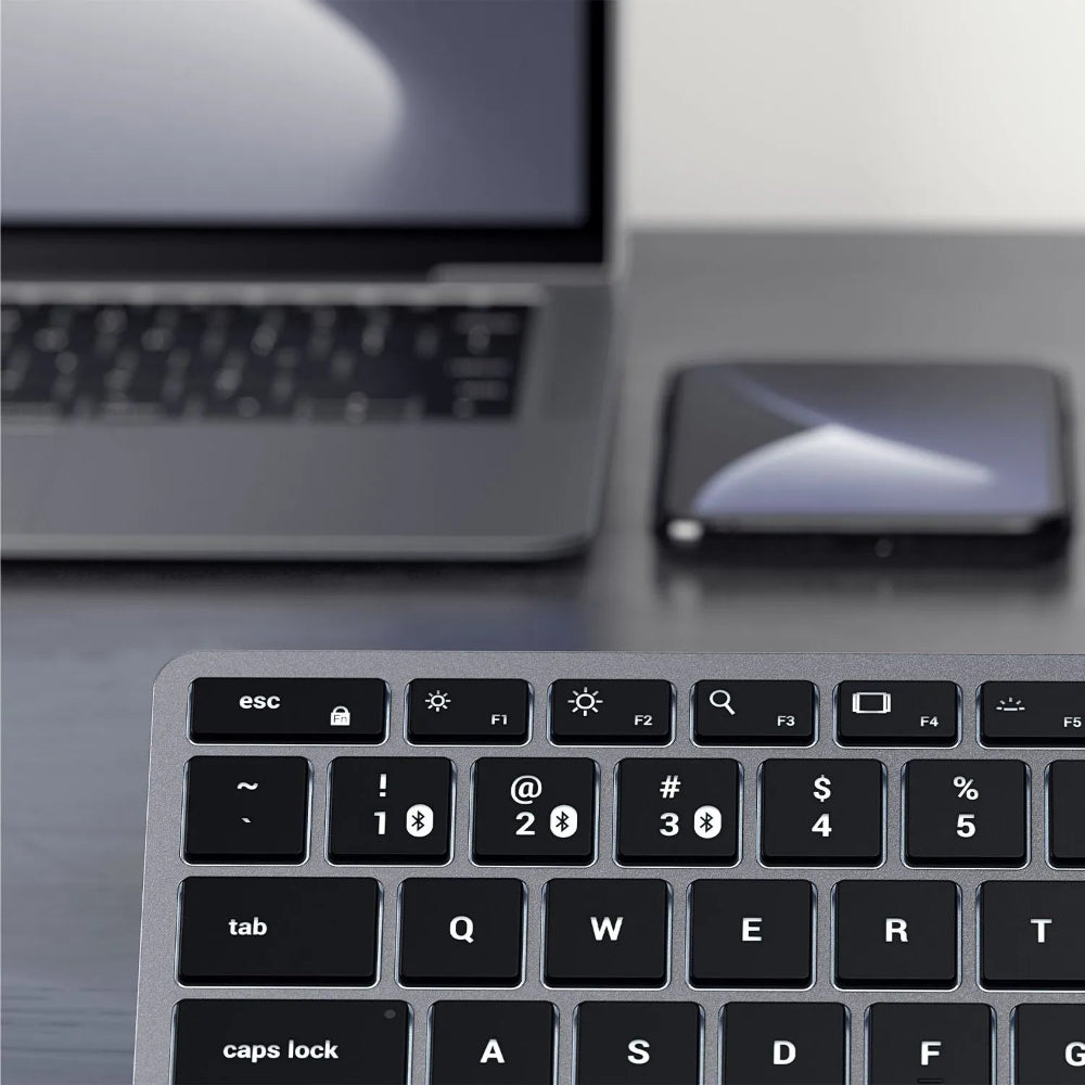 Teclado_Retroiluminado_Satechi_Slim_X1_Bluetooth_Espanol_Gris_Espacial_Imagen_posicion_5_iShop_Panama