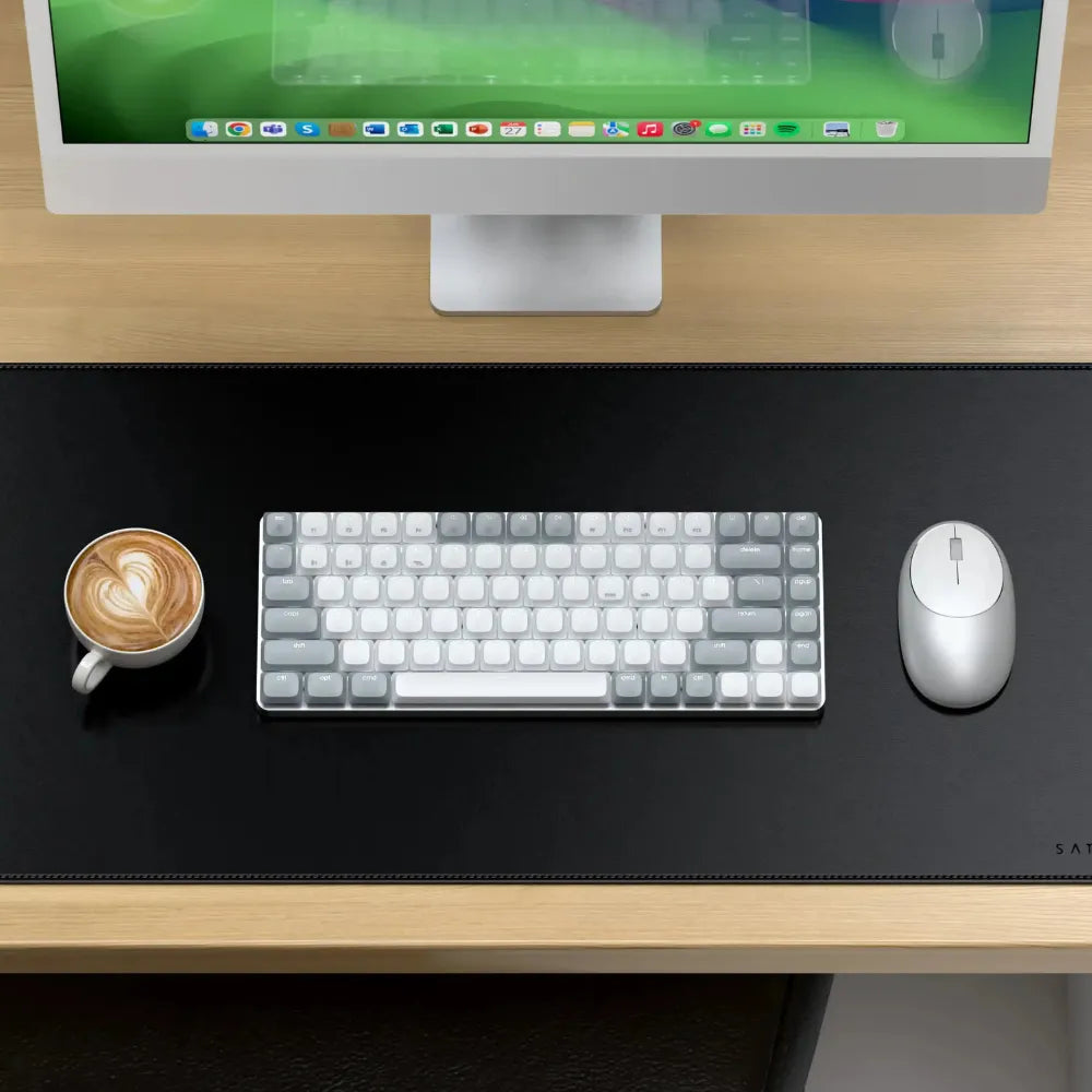 Alfombra de Escritorio Satechi Cuero Vegano Premium - Negro