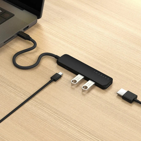 Adaptador Multipuerto Satechi Slim 4 en 1 USB-C - Negro