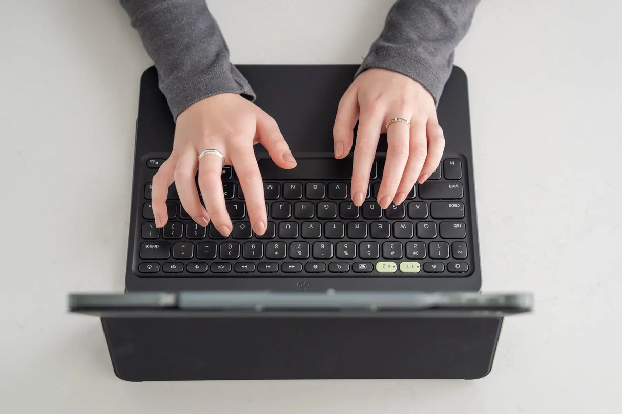 ZAGG Pro Keys 2
