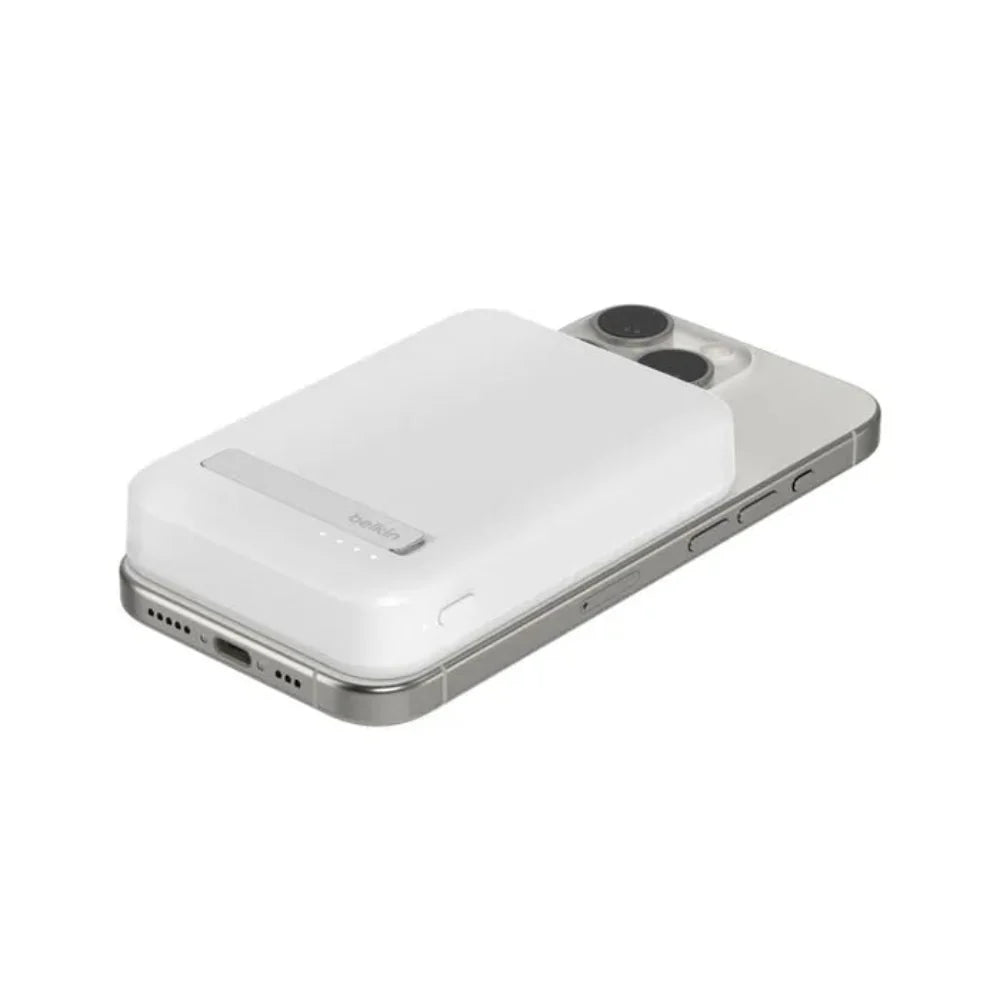 Batería Magnética Inalámbrica Belkin Qi2 15W 8000 mAh + Soporte - Blanca