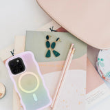 Case Kate Spade Wavy con Magsafe para iPhone 16 Pro - Iridiscente
