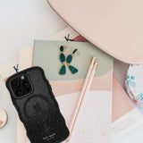 Case Kate Spade Wavy con Magsafe para iPhone 16 Pro Max - Negro