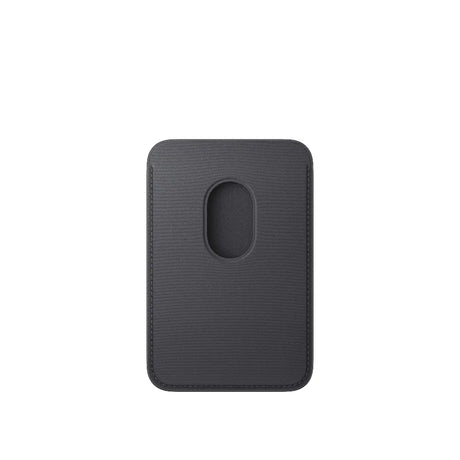 Tarjetero_FineWoven_con_MagSafe_para_iPhone_Negro_Imagen_posicion_2_iShop_Panama