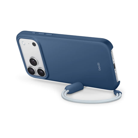 Case_Beats_para_iPhone_17_Pro_Max_con_soporte_MagSafe_y_Control_de_Cámara_Azul_Cobalto_Posición_5_iShop_Panamá