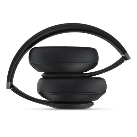 Auriculares_Beats_Studio_Pro_Inalámbricos_Negro_Posición_3_iShop_Panamá