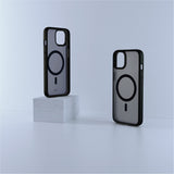 SafeCase Lite NCO con MagSafe para iPhone 15 Series