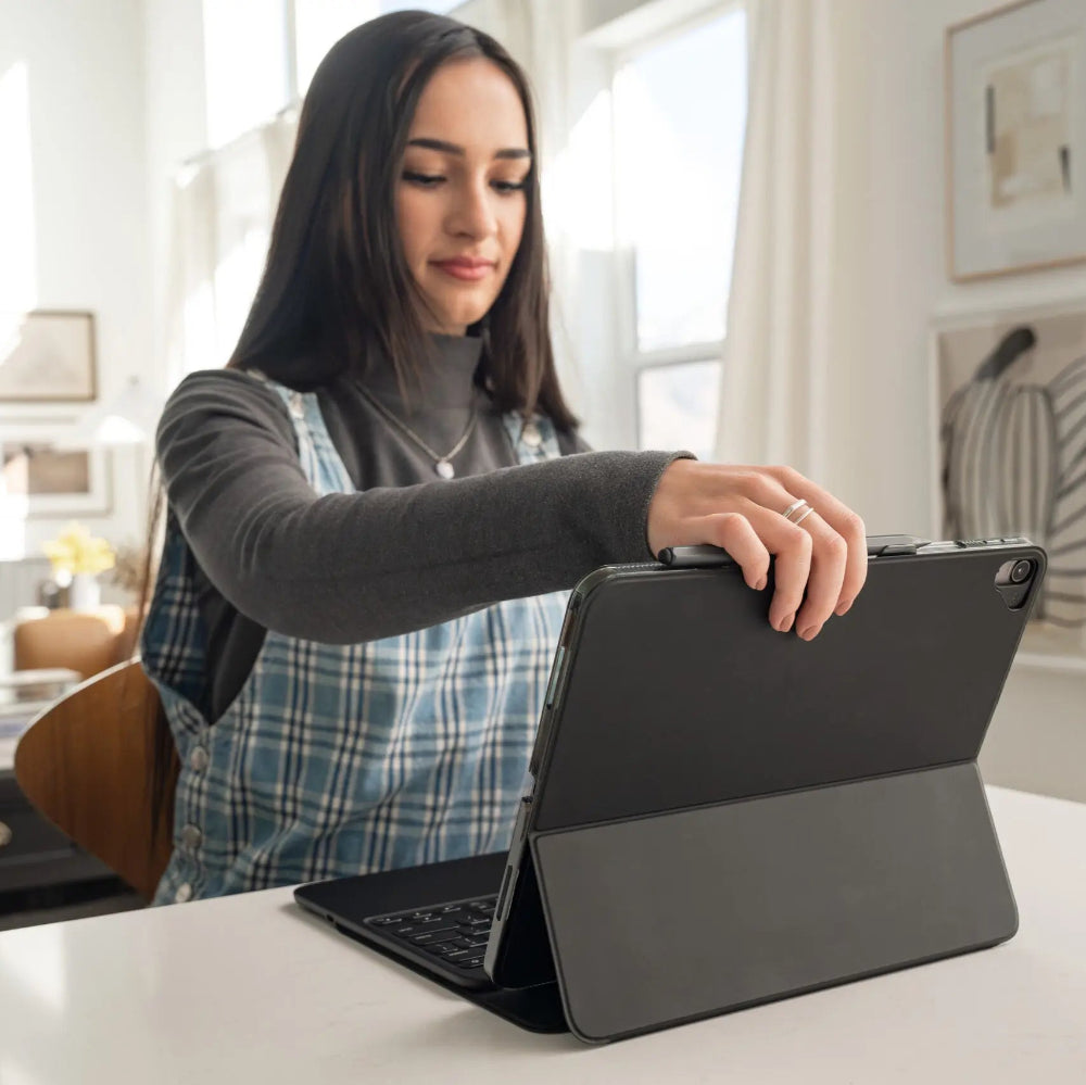 ZAGG Pro Keys 2